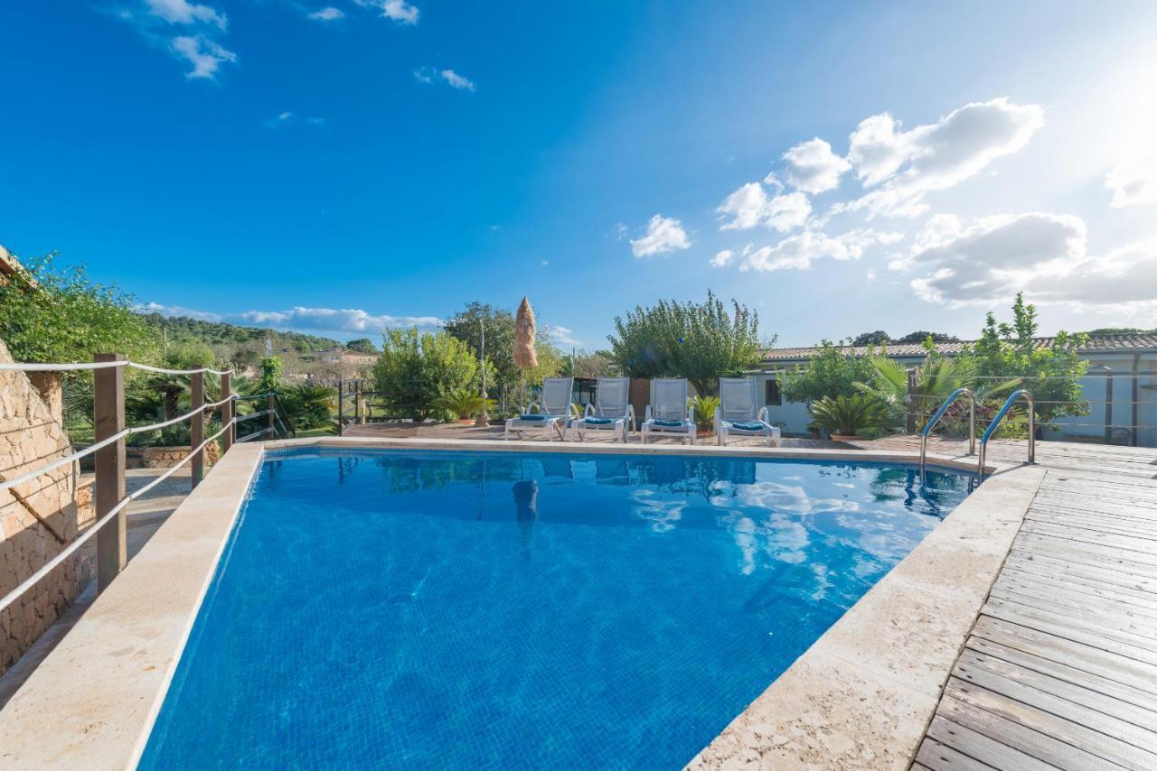 Villa Can Pau, Pool And Garden Close To The Beach 阿尔库迪亚港 外观 照片