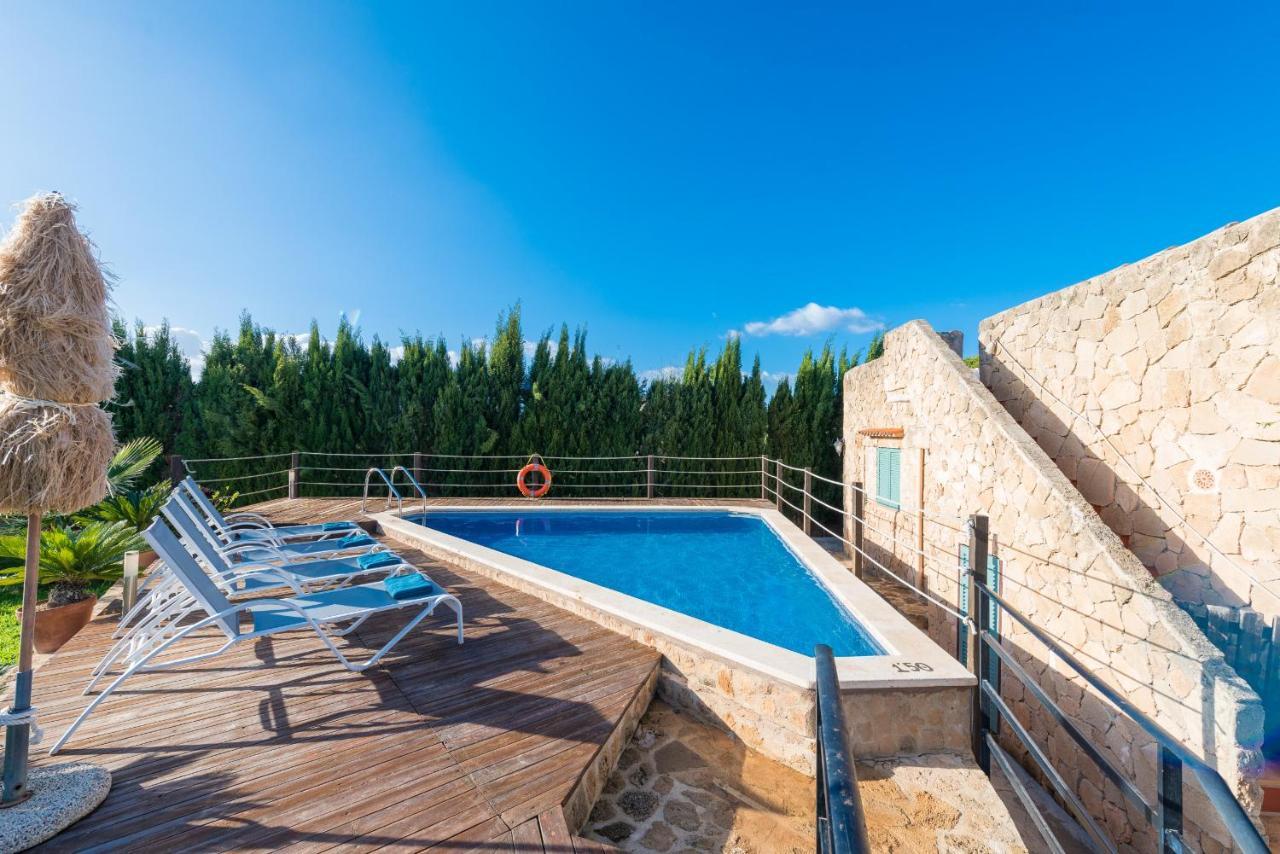 Villa Can Pau, Pool And Garden Close To The Beach 阿尔库迪亚港 外观 照片